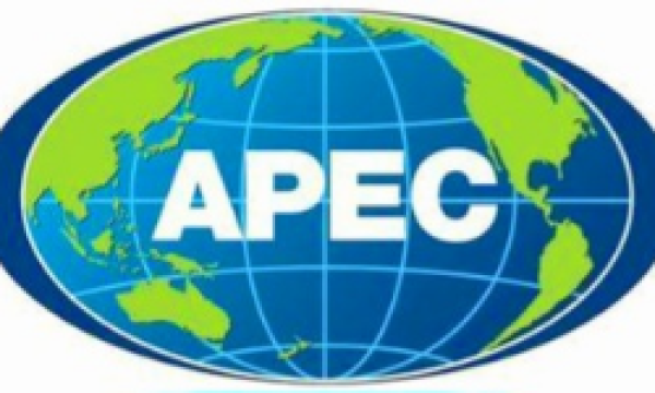 和谐共处 共同发展 爱国人士华国中应邀参加美国旧金山2023(APEC)峰会